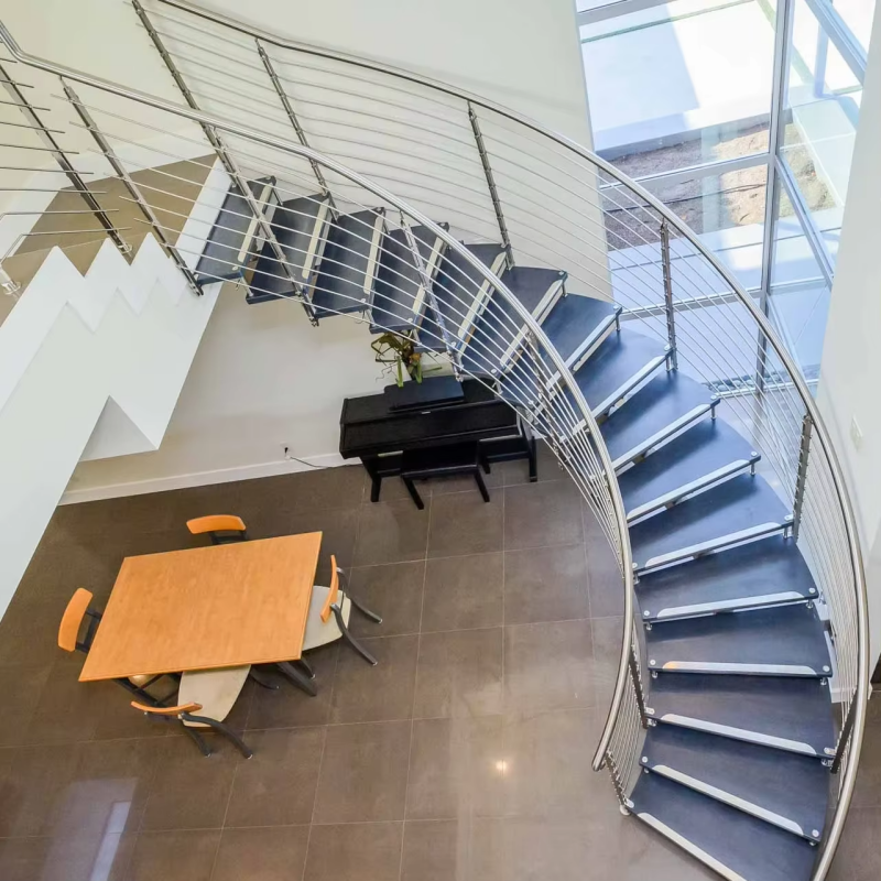 Metal Curve Staircases: A Modern Approach to Classic Design