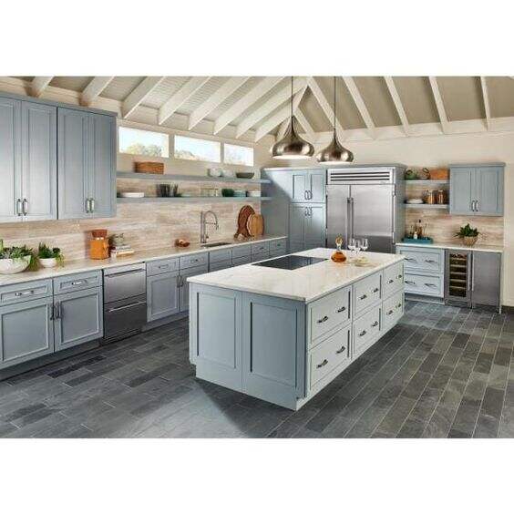 Customized Storage: The Versatility of Kitchen Cabinets in Enhancing Workspace Efficiency