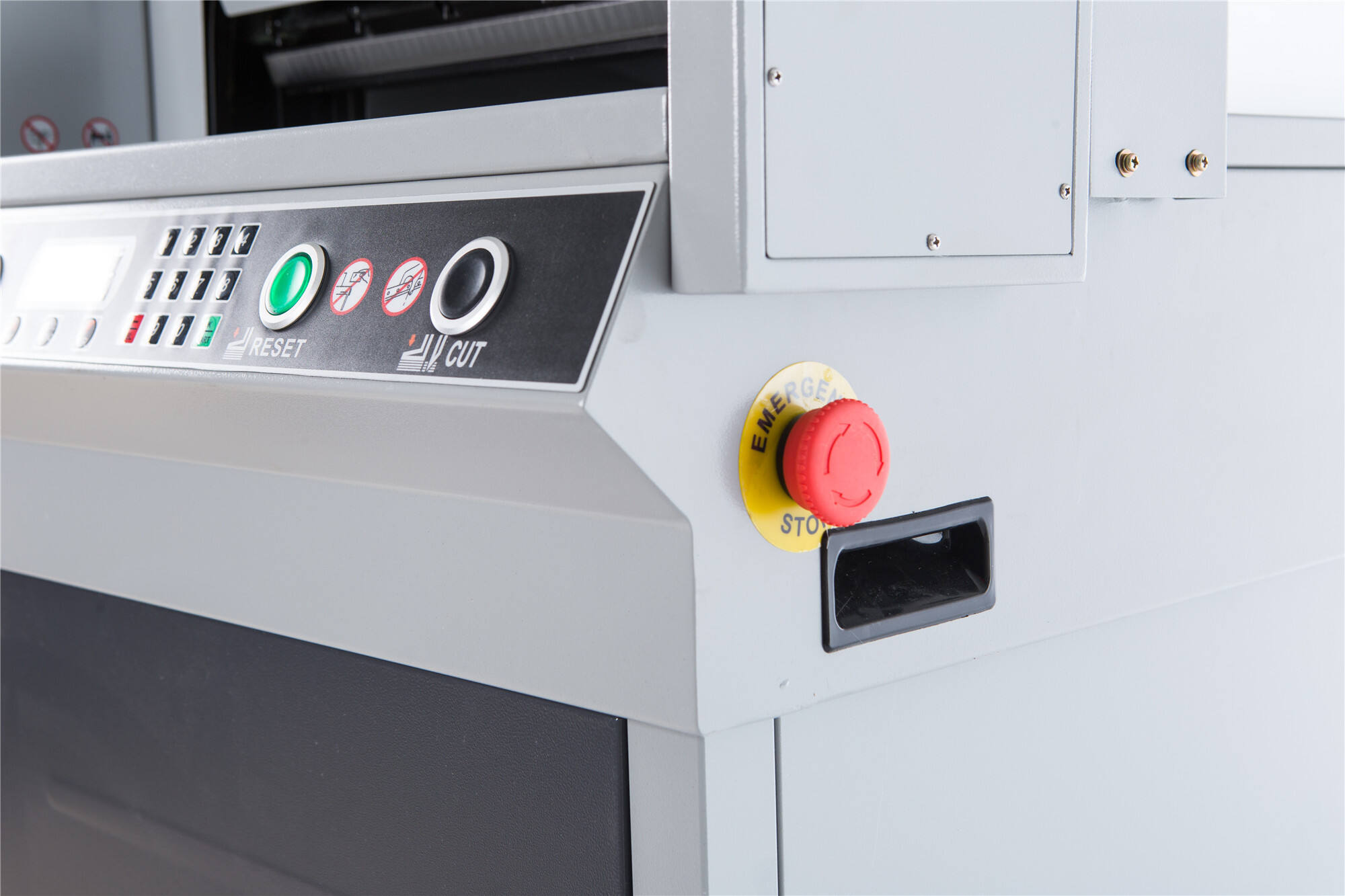 How to Maintain Your Paper Cutter for Optimal Performance
