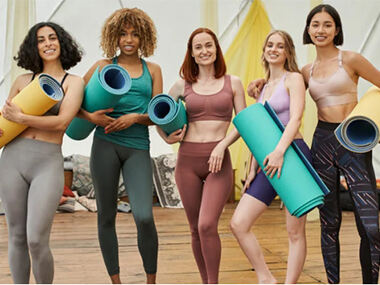 The Importance of Wearing Yoga Clothing During Yoga Practice