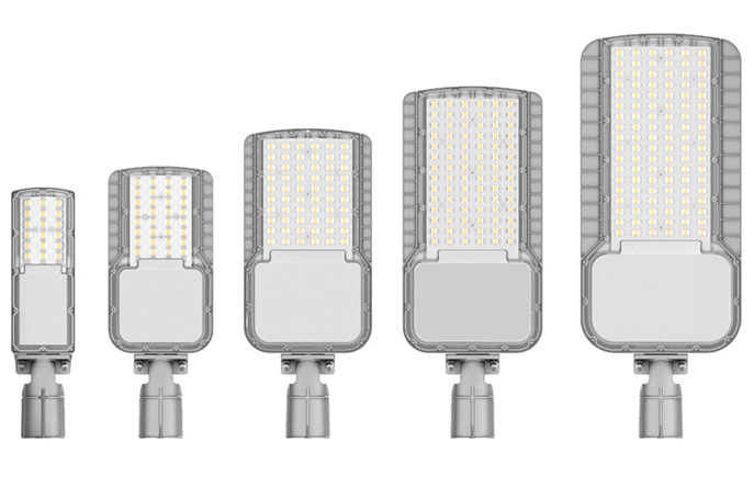 Wiscoon 200W Professional Manufacturer High Power High Bright Outdoor IP65 LED Street Light with CCTV Camera