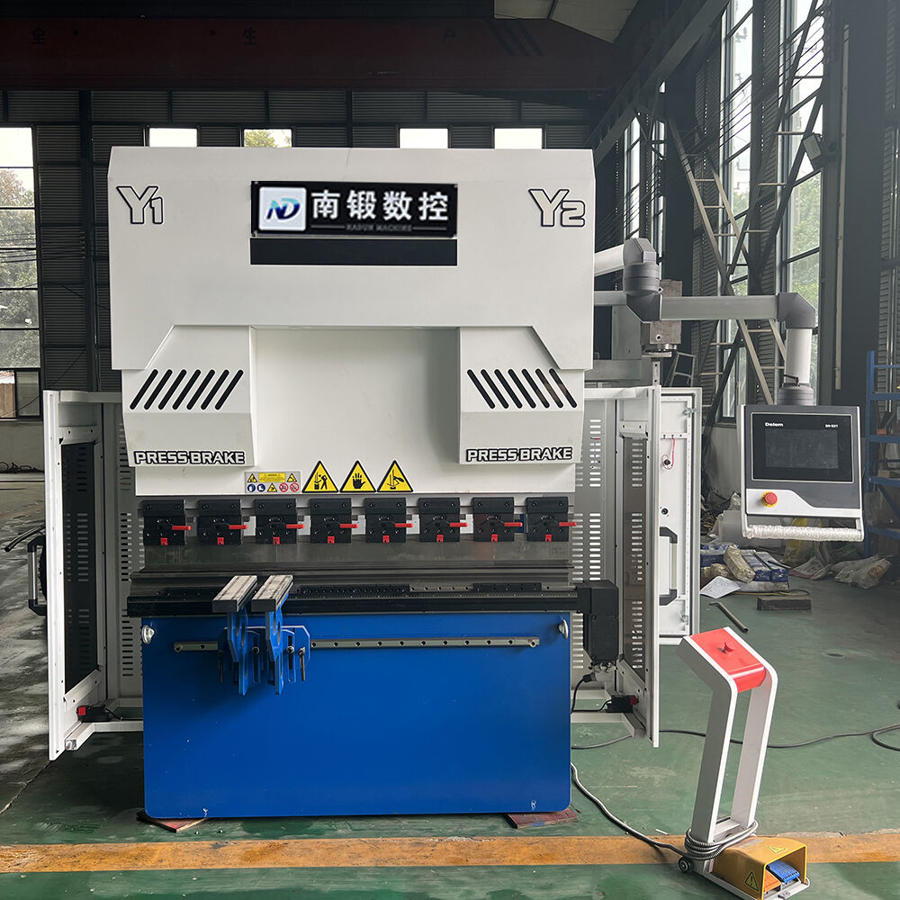 customized CNC small sheet bending machine 