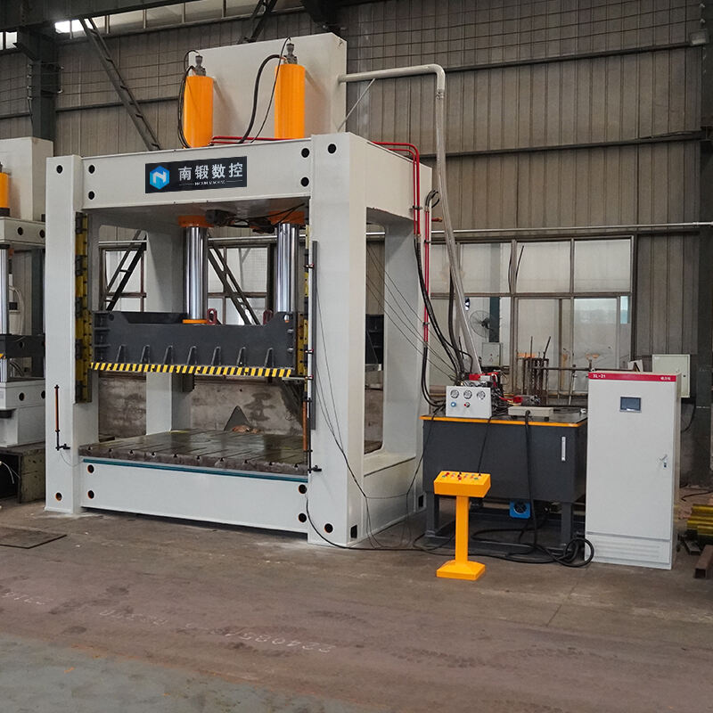 Nadun hot forging press machine  (4).jpg