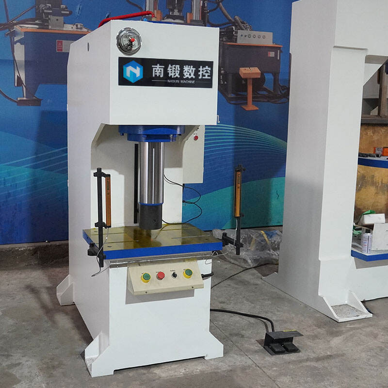 press Pukul Hidrolik Servo Tipe-C