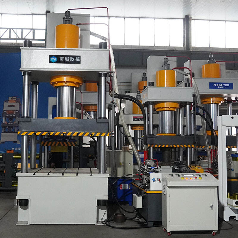 315トン炭素繊維油圧プレス ドローンフレーム成形