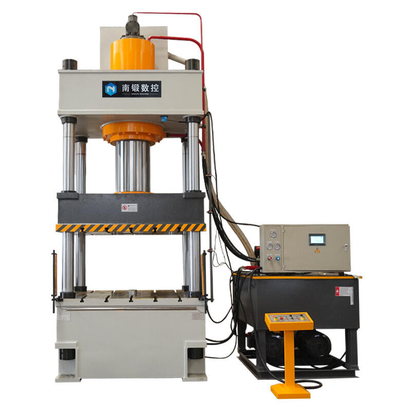 What is a four - column hydraulic press?