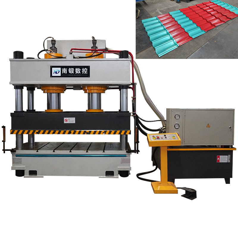 مكبس هيدروليكي بسعة ٣١٥ طنًا لصفائح الزنك الملونة وبلاط الحجر