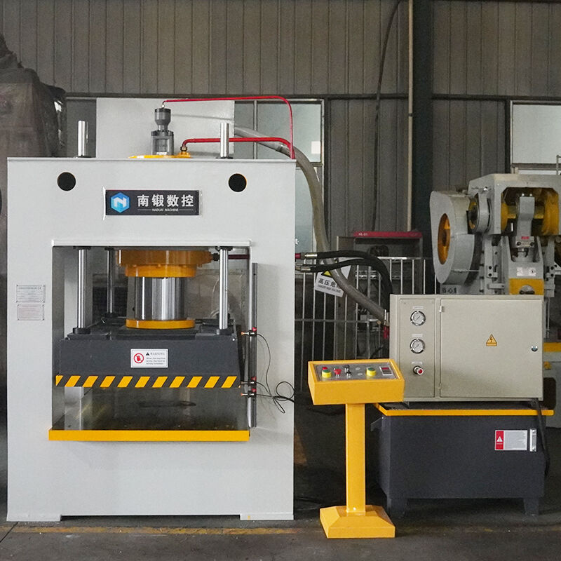 250-ton gantry hydraulic press for molding plastic roof tiles