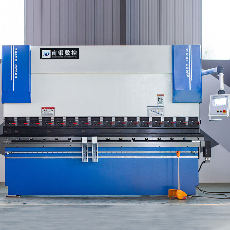 Double servo hydraulic press brake