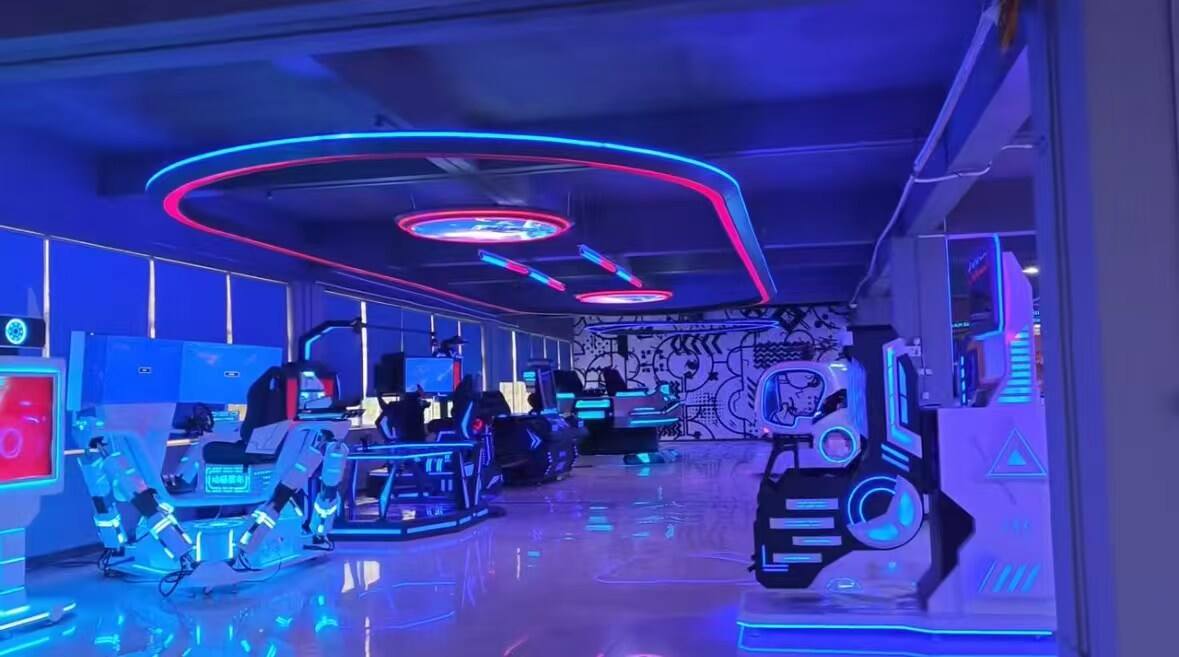 VR game machine (2).jpg