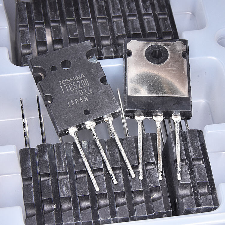 Jeking 5200 230V 15A Transistor Silicon NPN Triplo Tipo Diffuso TTC5200