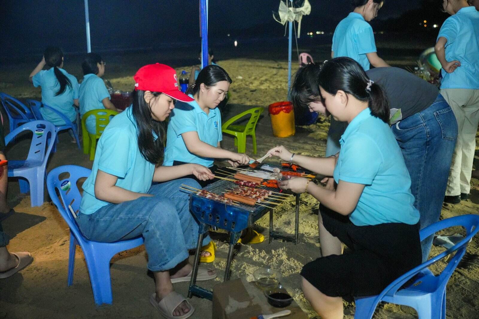 HAO06111-opq3769867076.jpg