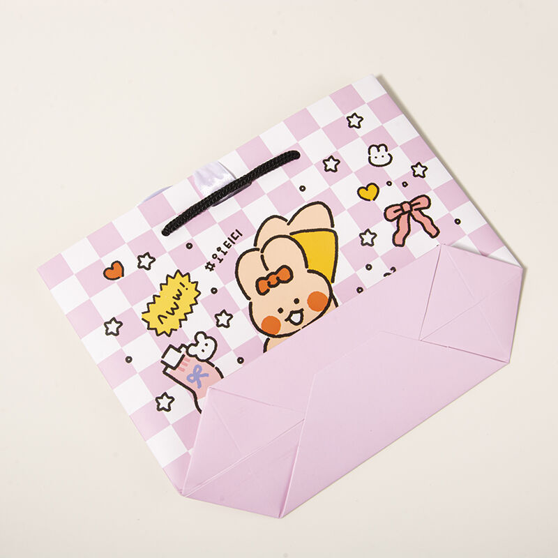 Cartoon Pattern Paper Gift Bag (5).JPG