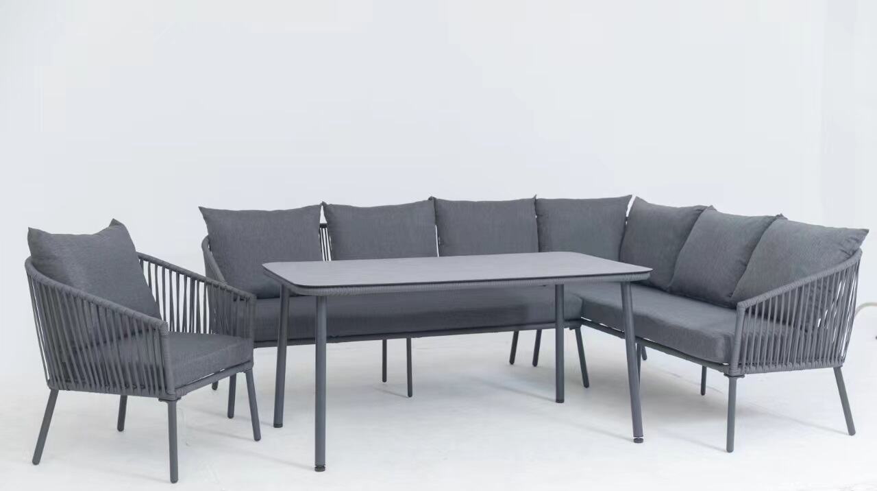 اكتشف أثاث الحدائق الخارجي الفاخر من الحبل للعيش الخارجي الفاخر