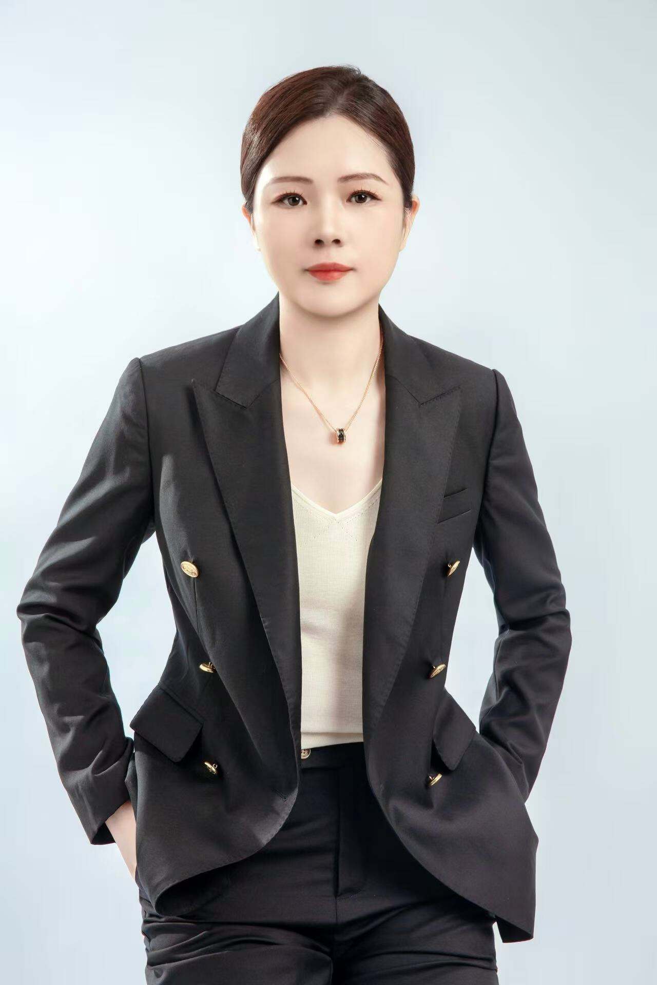 Ava