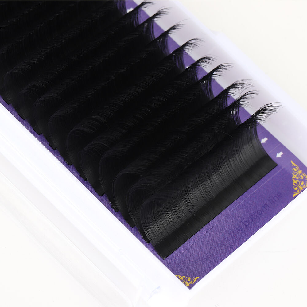 Long-Lasting and Durable Lashes