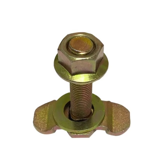 How to Match L Track with Single Stud Fitting?
