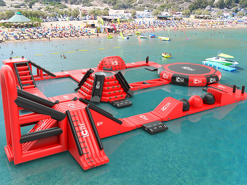 How to determine the advantages and disadvantages of mobile inflatable water park manufacturers?