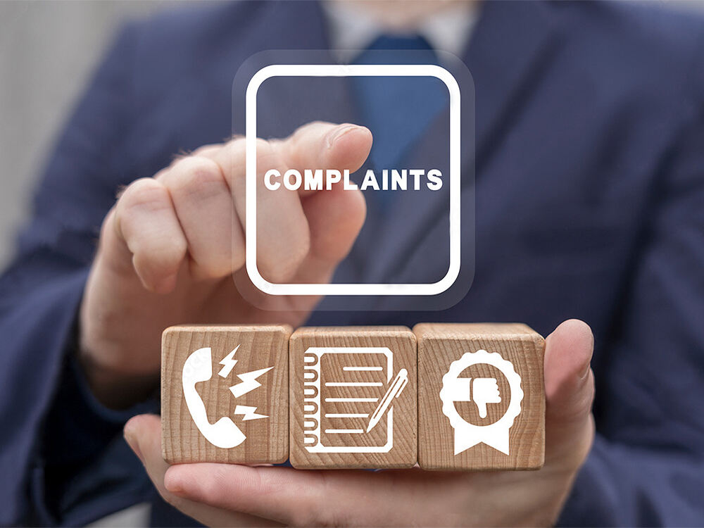  Provide timely responses and solutions to questions and complaints raised by customers