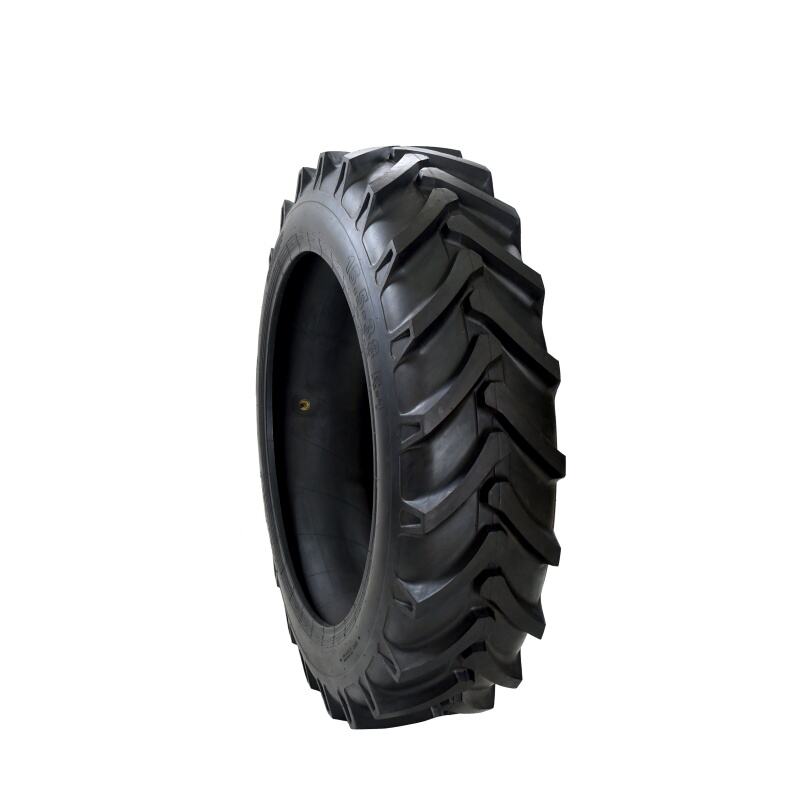 Skewed agricultural tire R-1