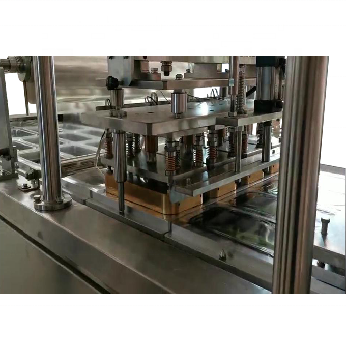 What Are the Key Specifications of a Horizontal FFS Machine?