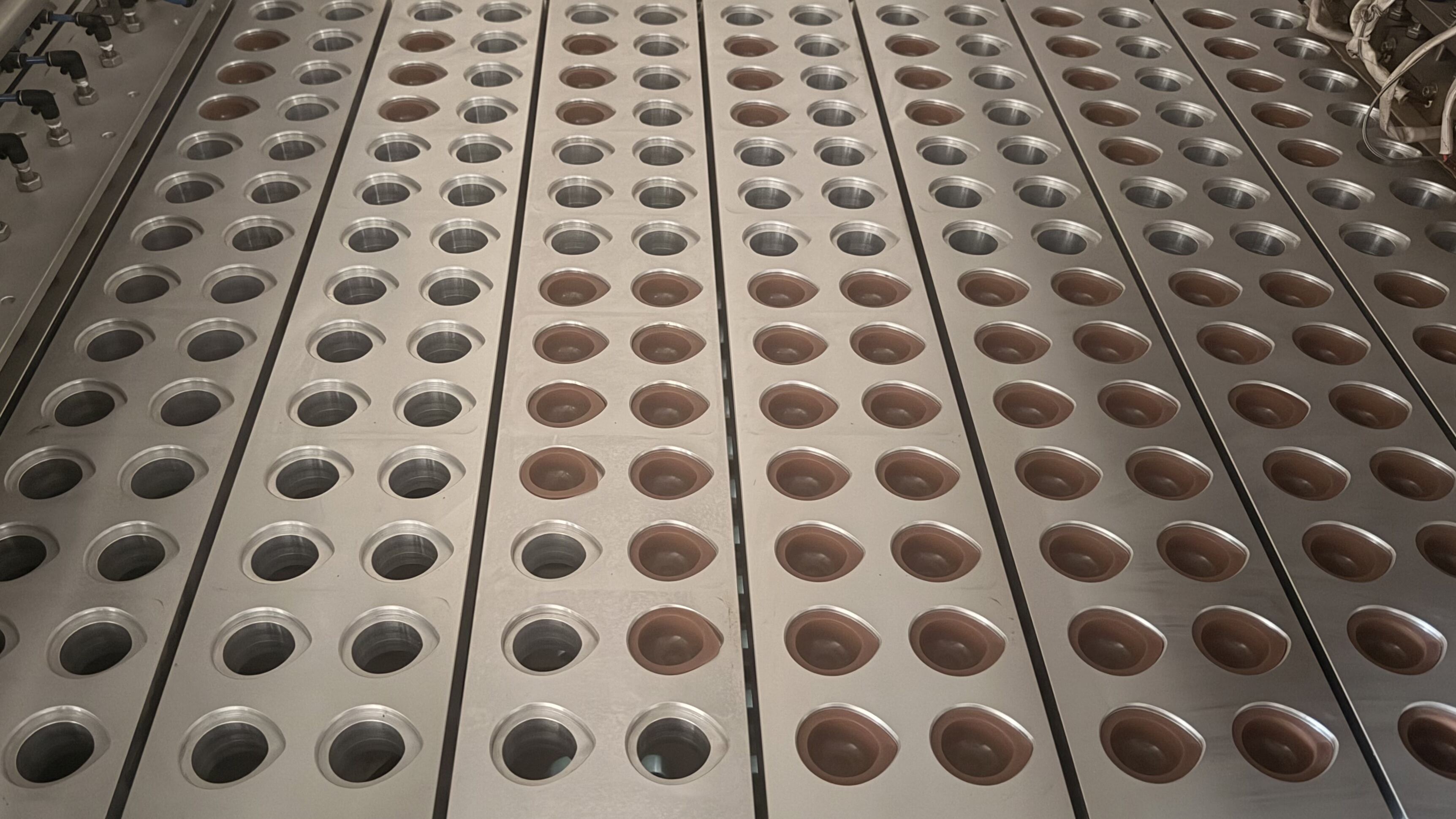 Plastic Thermo Forming Machine