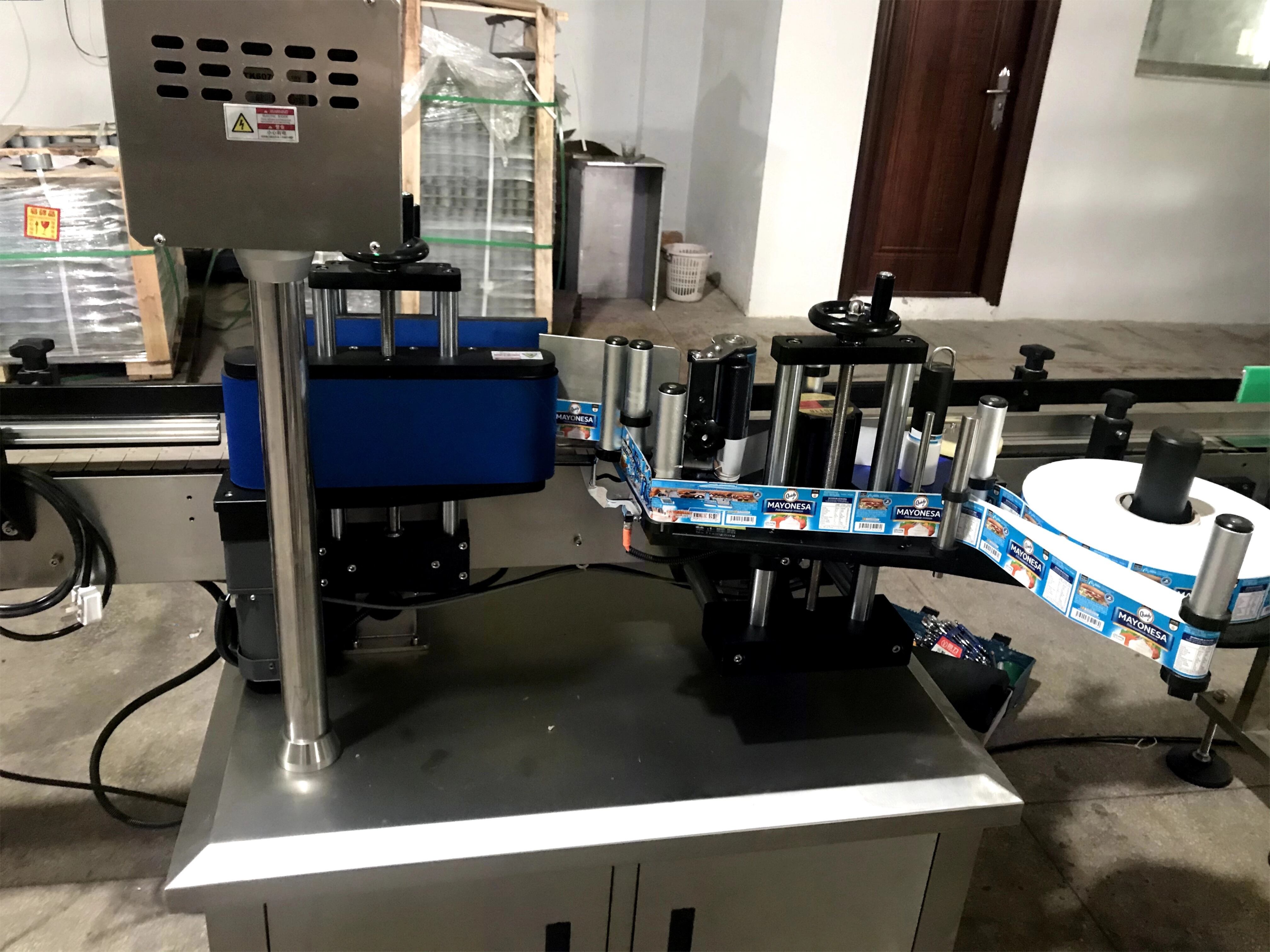 Factory Price Automatic Syrup Essential Oil Sauce Cosmetic Bottle Filling Capping Labeling Machine factory