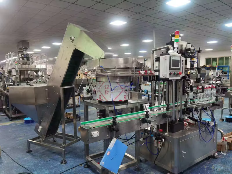 Automatic PLC-controlled Small Bottle Liquid Filling Capping Labeling Machine for Food Packaging Production Line