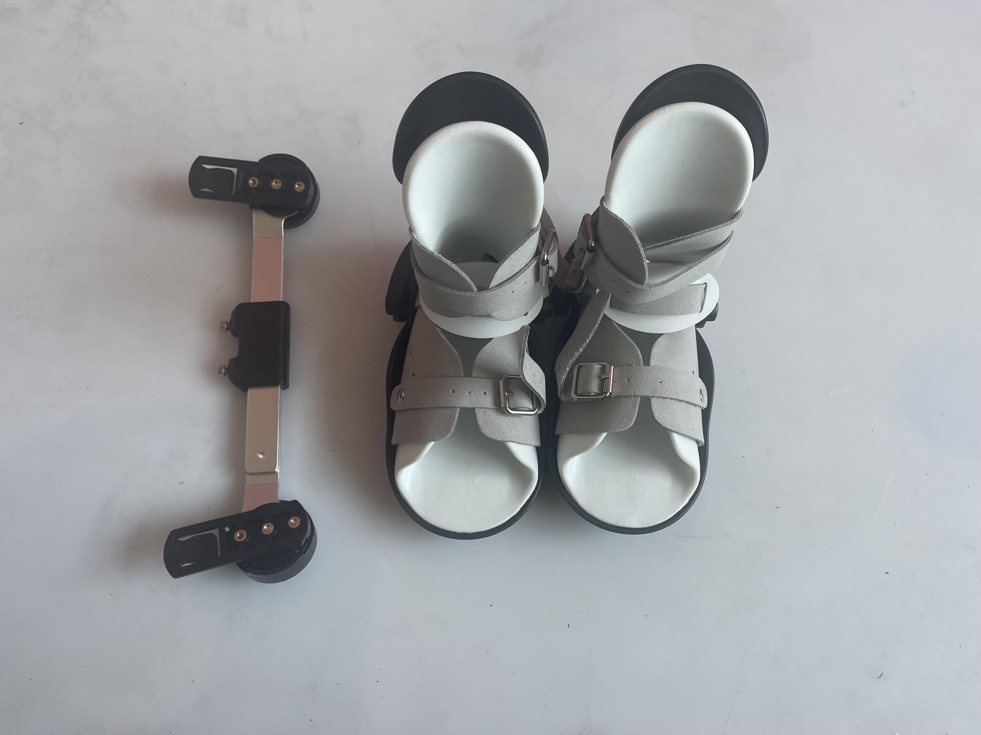 Яагаад Биднийг Сонгох Вэ