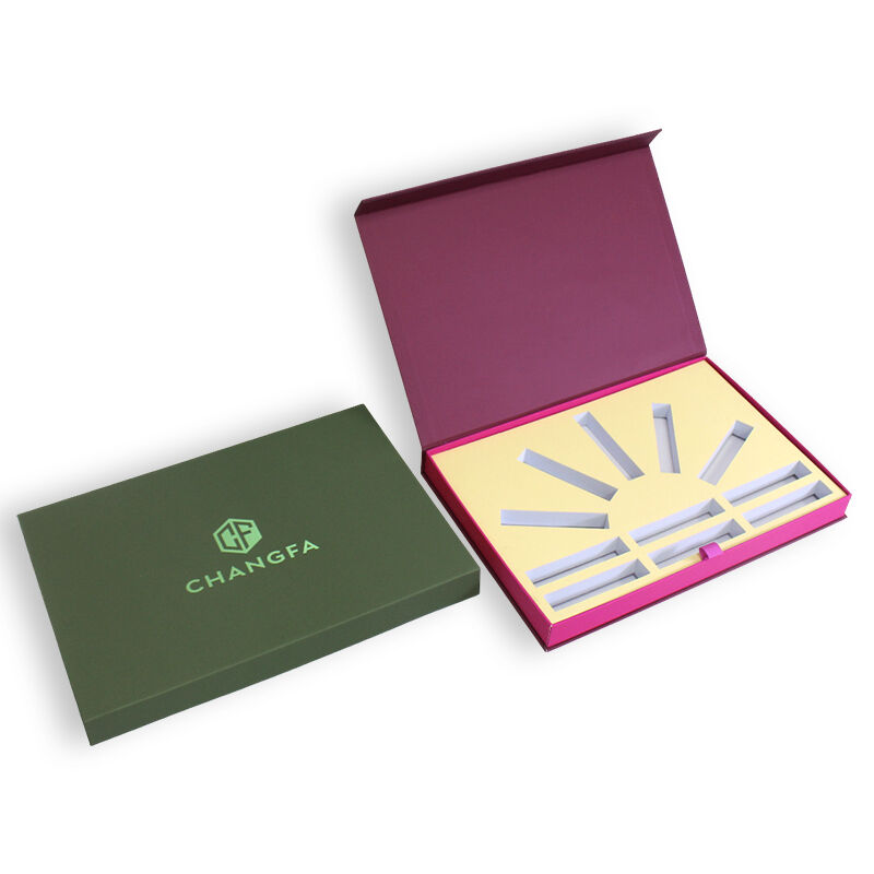 CF Egyedi luxus csigavonalas ajándékdoboz kozmetikai szájfesték-ajándékhoz, mágneses ajándékcsomagoló doboz EVA-betéttel