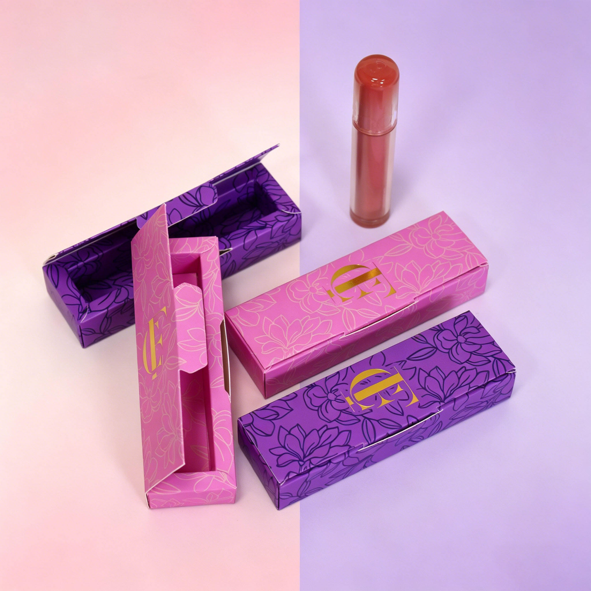 CF egyedi virágos nyomtatású, újrahasznosított anyagból készült kozmetikai papírdoboz ezüst fóliás logó domborítással és UV-feldolgozással szájfény és szájpirító csomagolásához