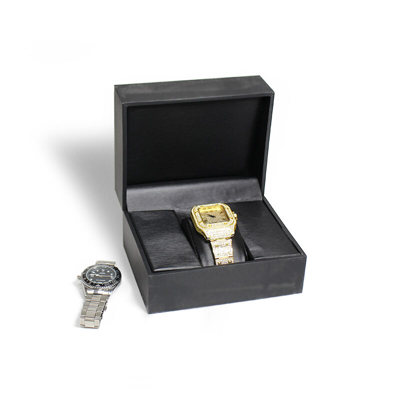 علبة هدايا ساعات سوداء فاخرة CF صناديق صلبة عالية الجودة مع تغليف لامع بالأشعة فوق البنفسجية من مواد معاد تدويرها