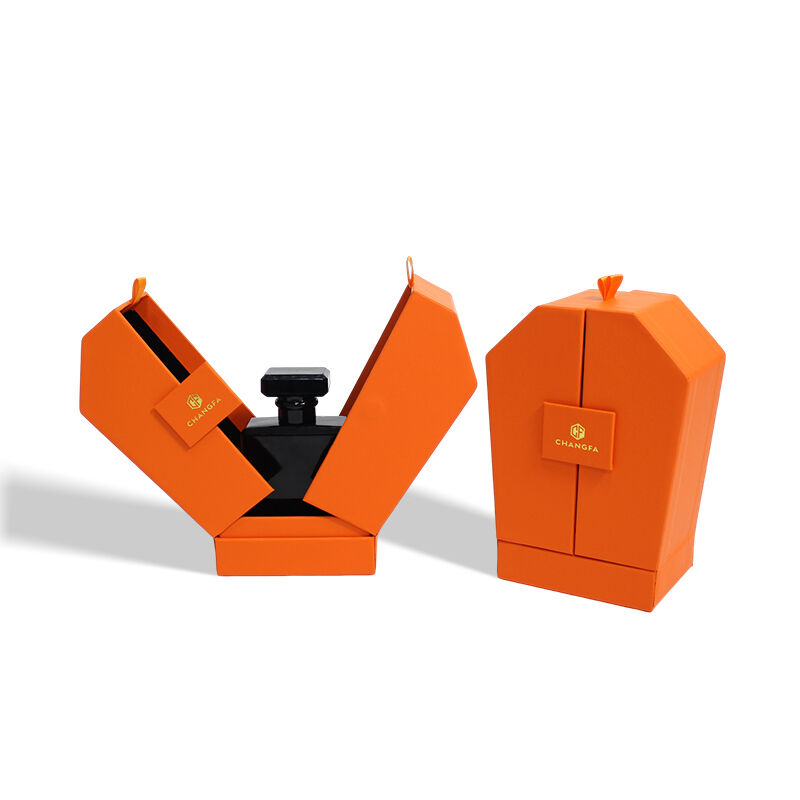 جعبه عطر CF با دو در و بسته‌شونده مغناطیسی و شکل نامنظم