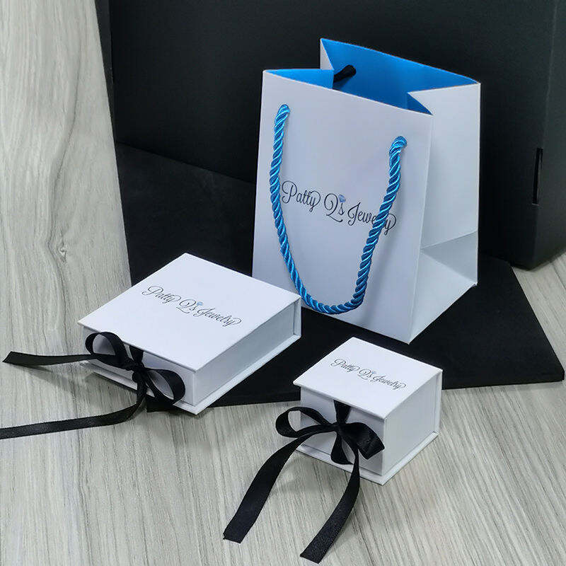 Branded Small Packaging Paper Gift Bag With Ribbon Handle For Shopping