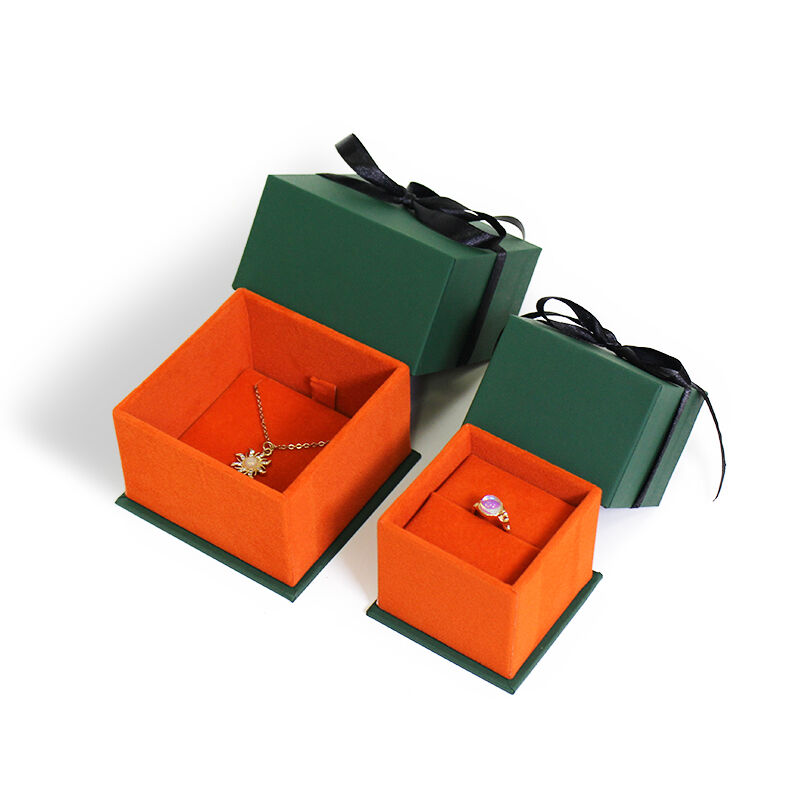 Kaxxa Imballaġġ Mibdula Ħadra tal-Biżness CF għall-Regali tal-Għajnejn u l-Brasili, Kaxxa Luxuża bil-Ġilda b’Mod li jinżlu, b’Għożża li tistass il-Lid u b’Kaxxa għall-Niżla b’Ribbon