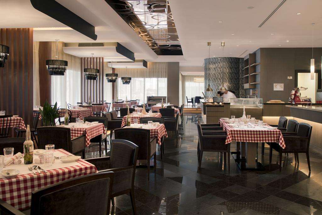 Pearl Rotana Capital Centre Dubai