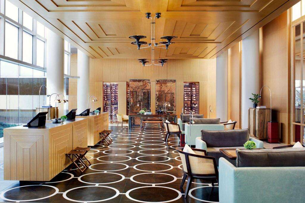 Singapore-Ritz Carlton Hotel 