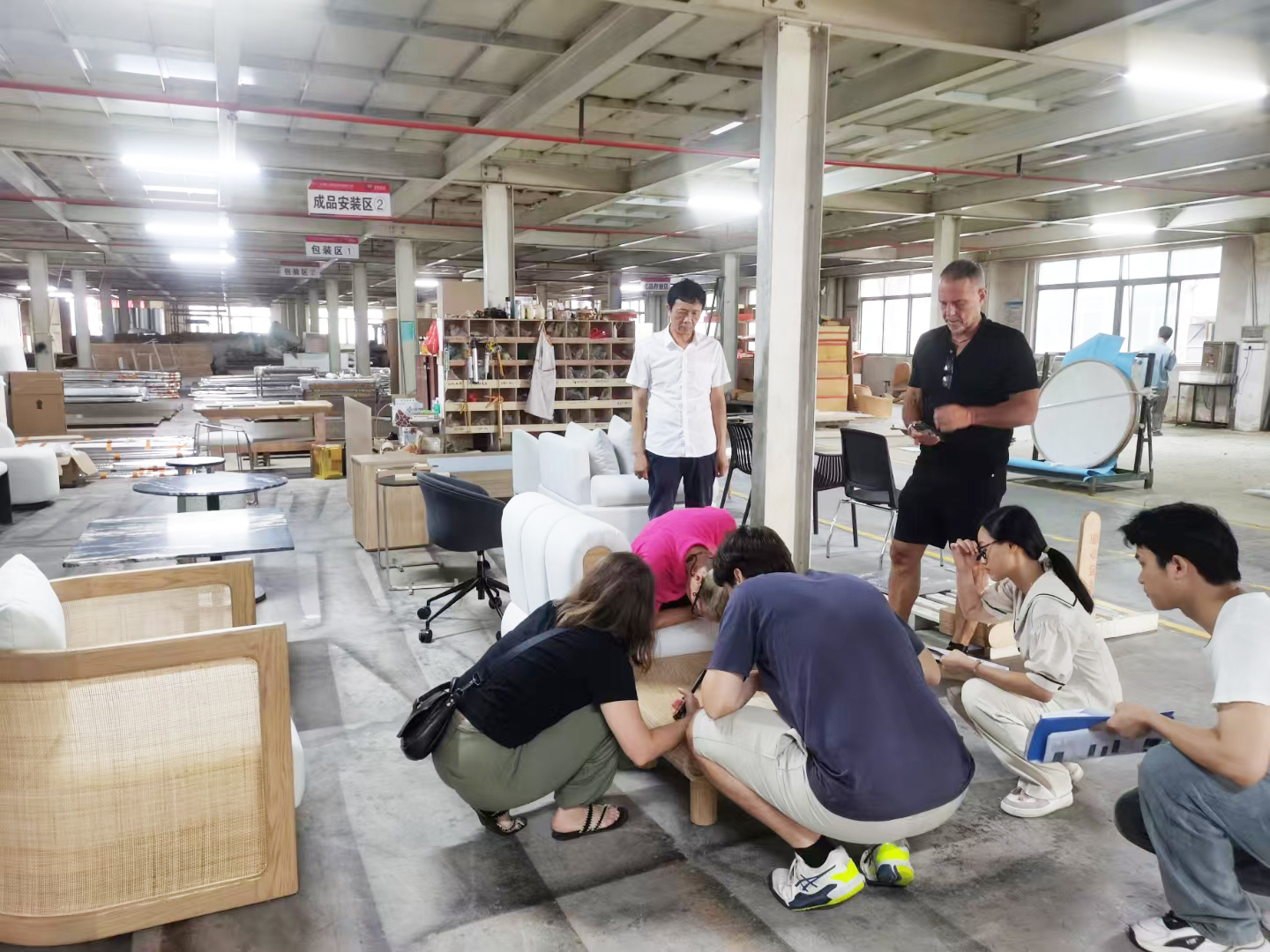 Τι πρέπει να λαμβάνεται υπόψη κατά την προσαρμογή επίπλων για ξενοδοχεία;