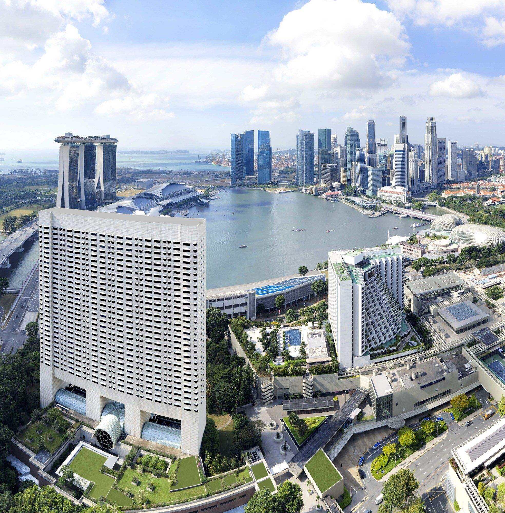 Singapore-Ritz Carlton Hotel 