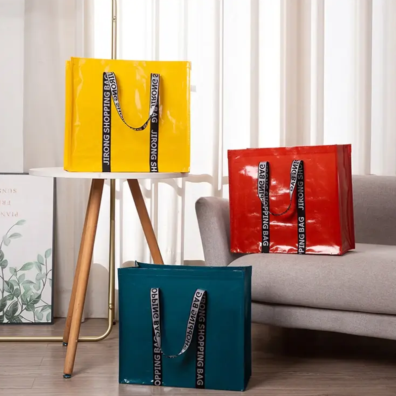 What Makes Non Woven Bags Ideal for Large-Scale Corporate Orders?