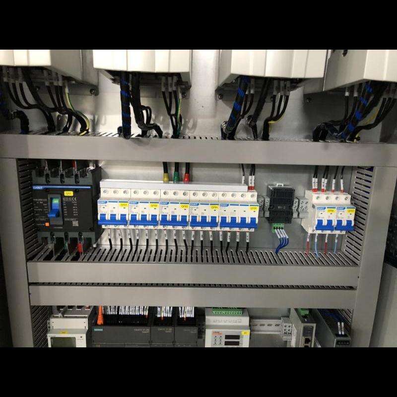 Automatisches Steuerungssystem für Wasserpumpen mit konstantem Druck – PLC + VFD integriert