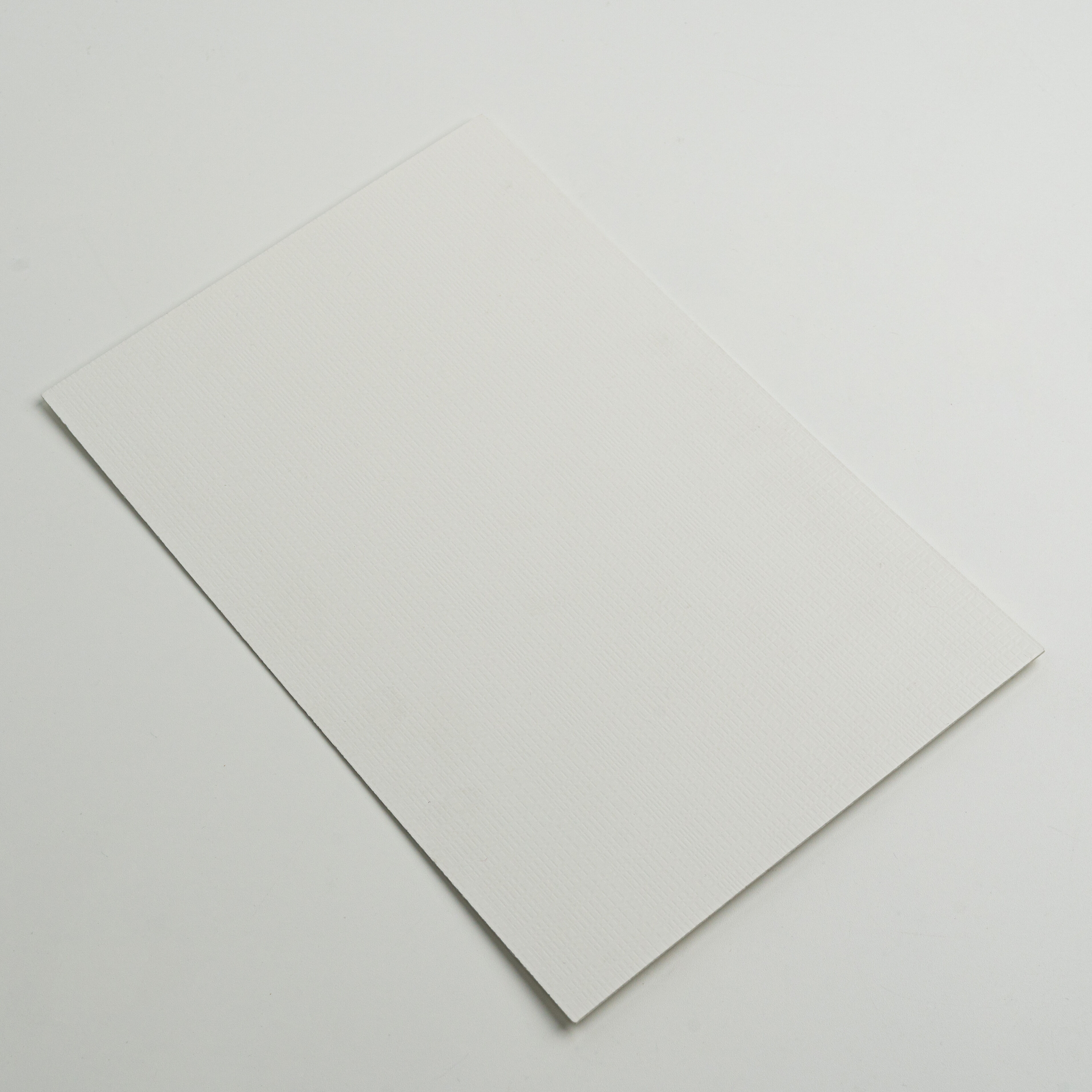 ما الذي يجعل ألواح الجدران الخارجية من PVC الخيار المثالي للتصميم الخارجي؟
