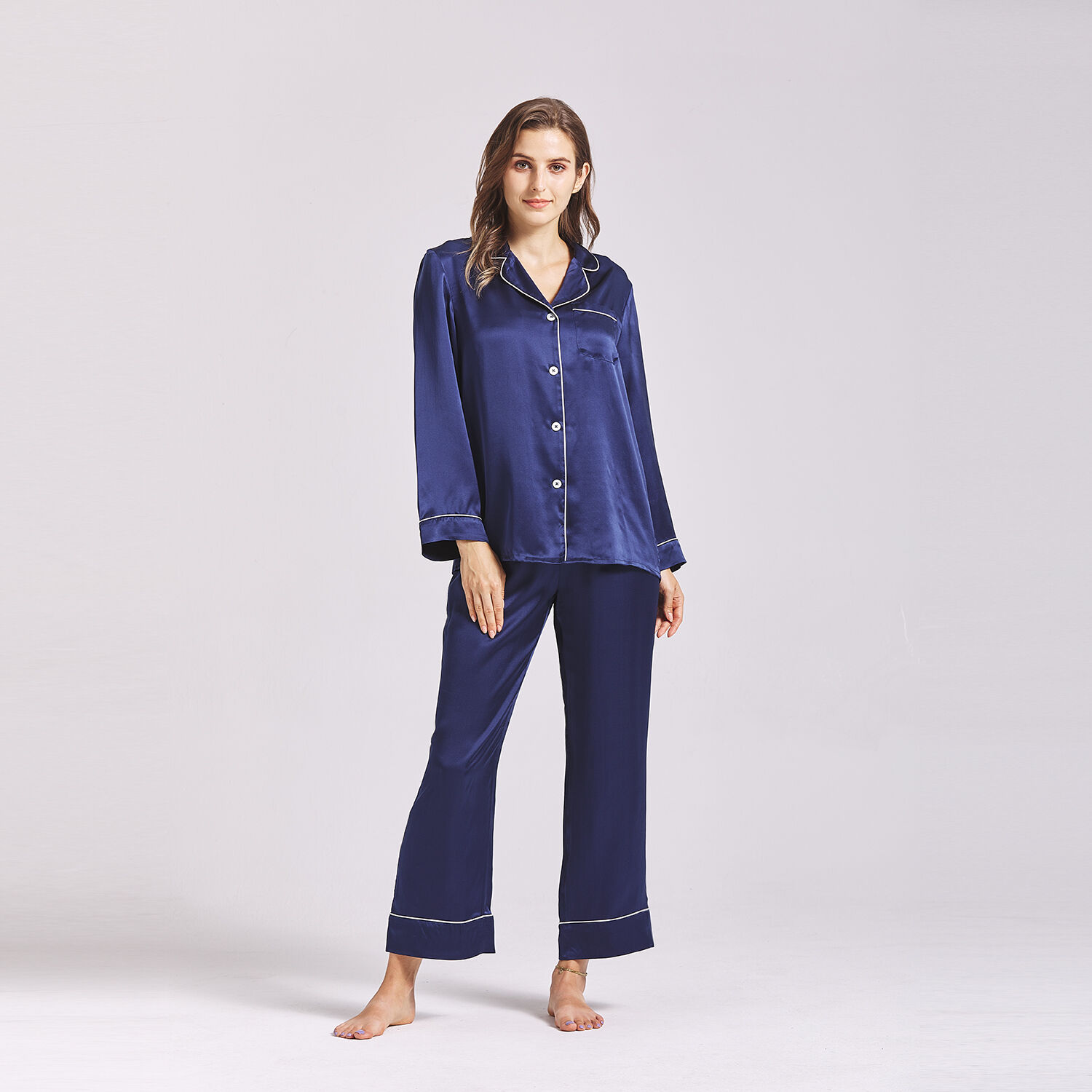 What Makes Women's Silk Pajamas a Must-Have for Luxurious Sleep?
