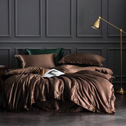 How to Care for Your Silk Bedding Set to Ensure Longevity?