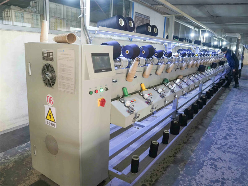 Radiofrekvenční sušička pro barevný příz