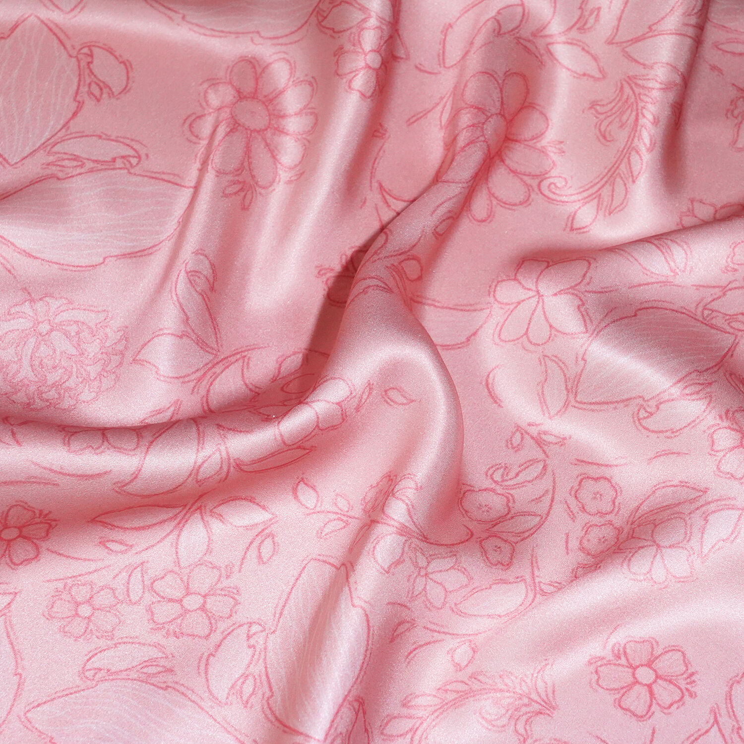 How Satin Silk Material Enhances Product Appeal for Retailers