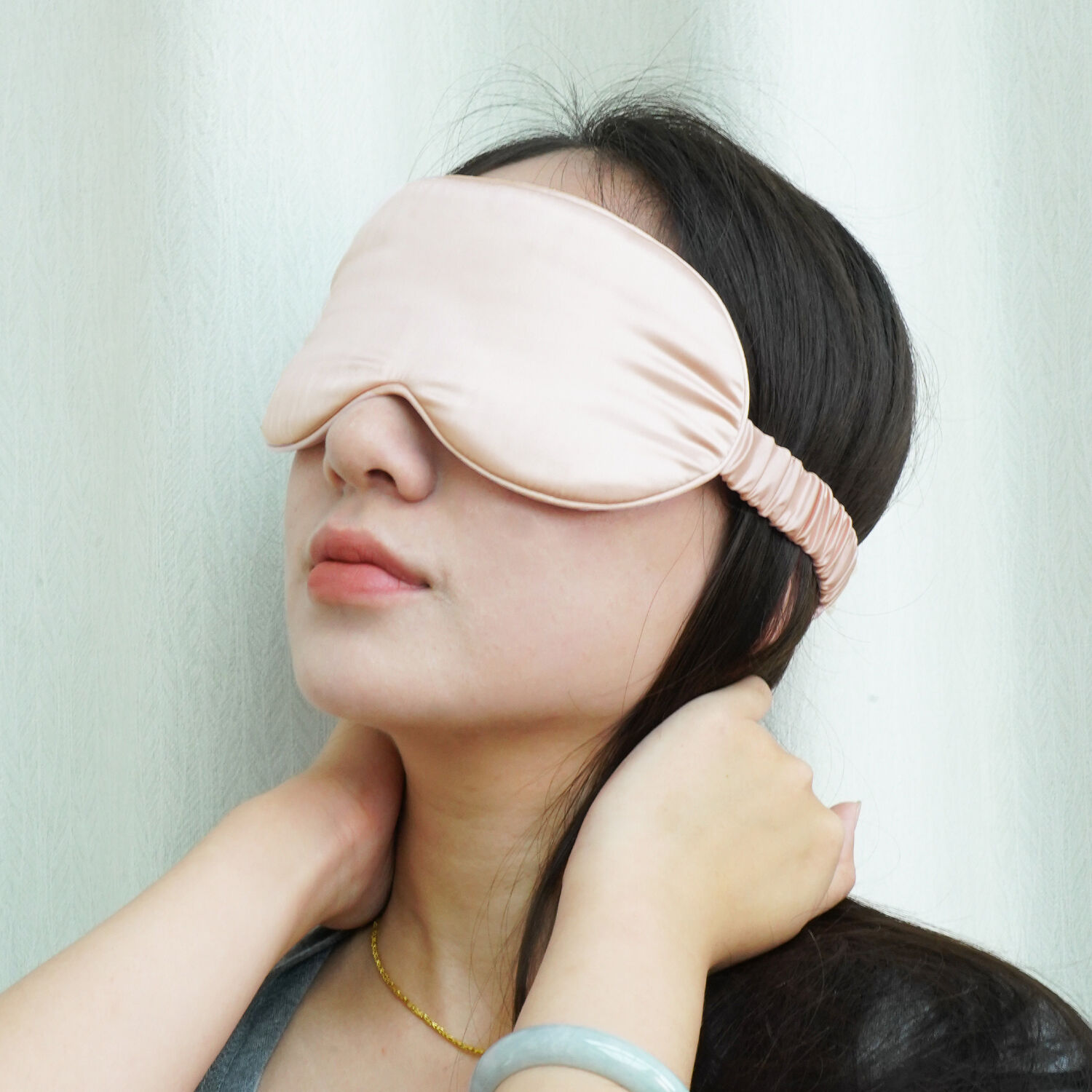 What Are the Key Benefits of Using Luxury Eye Masks for Better Sleep?