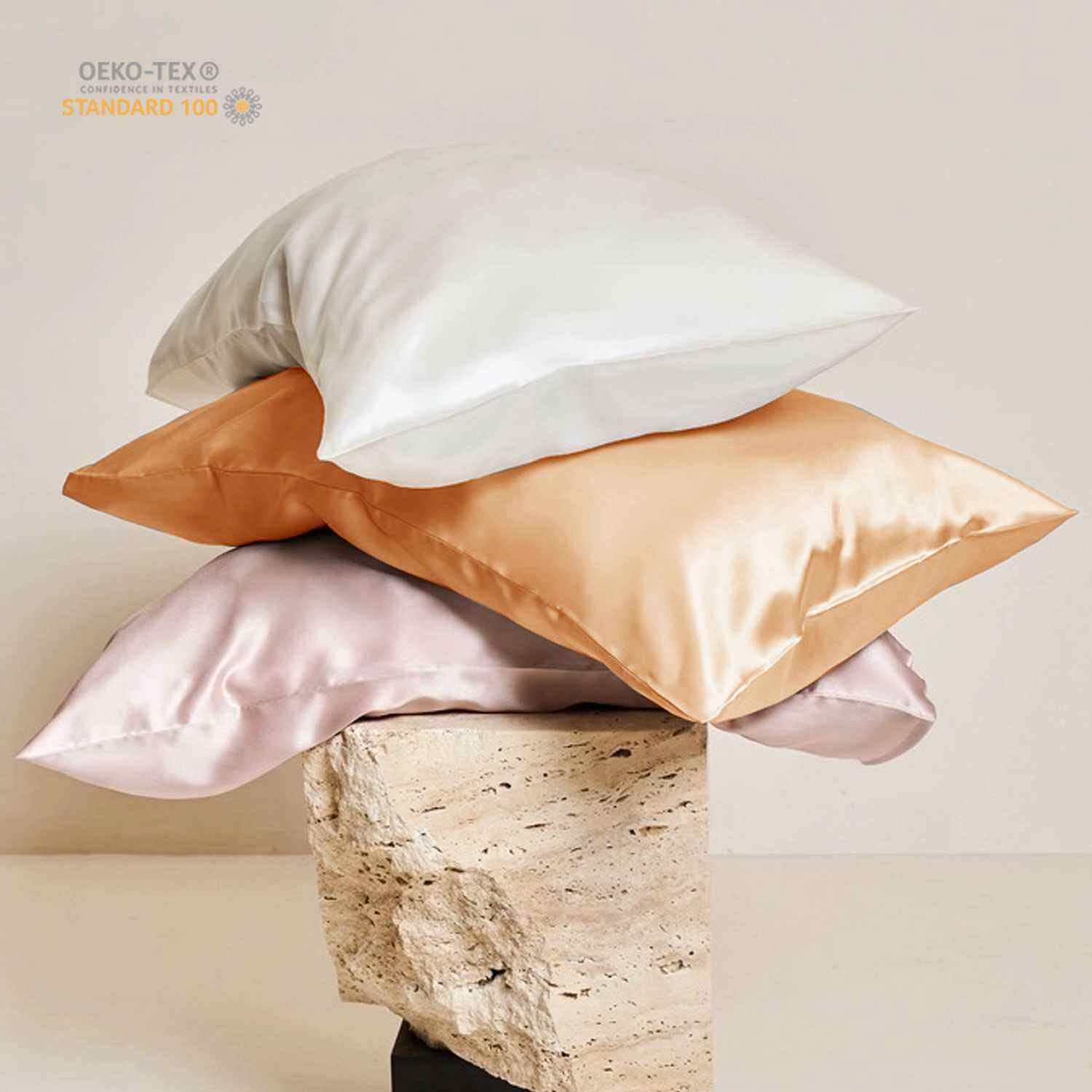 What Makes Silk Pillowcase Covers Ideal for Sensitive Skin?