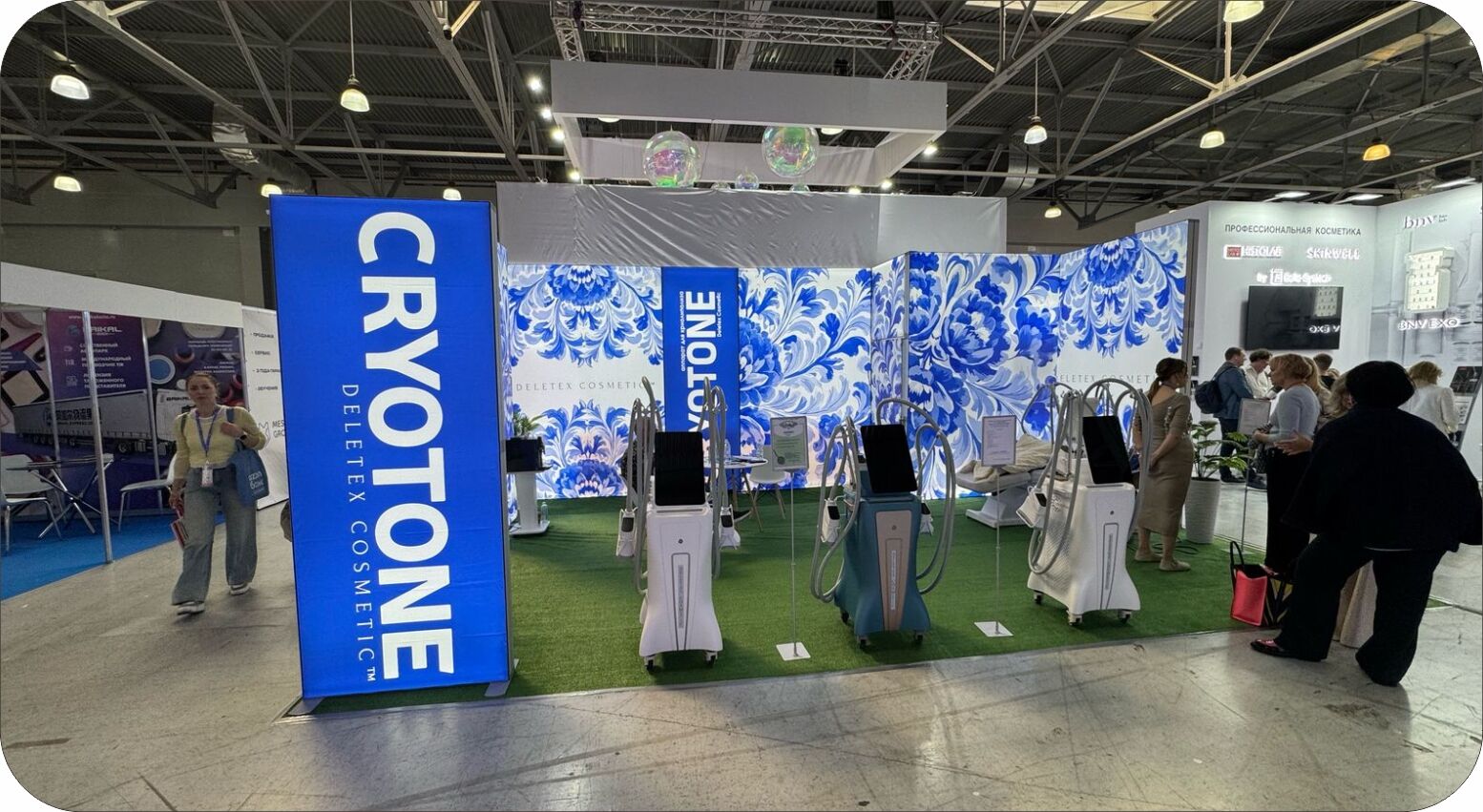 Expozitor pentru afișare imagini