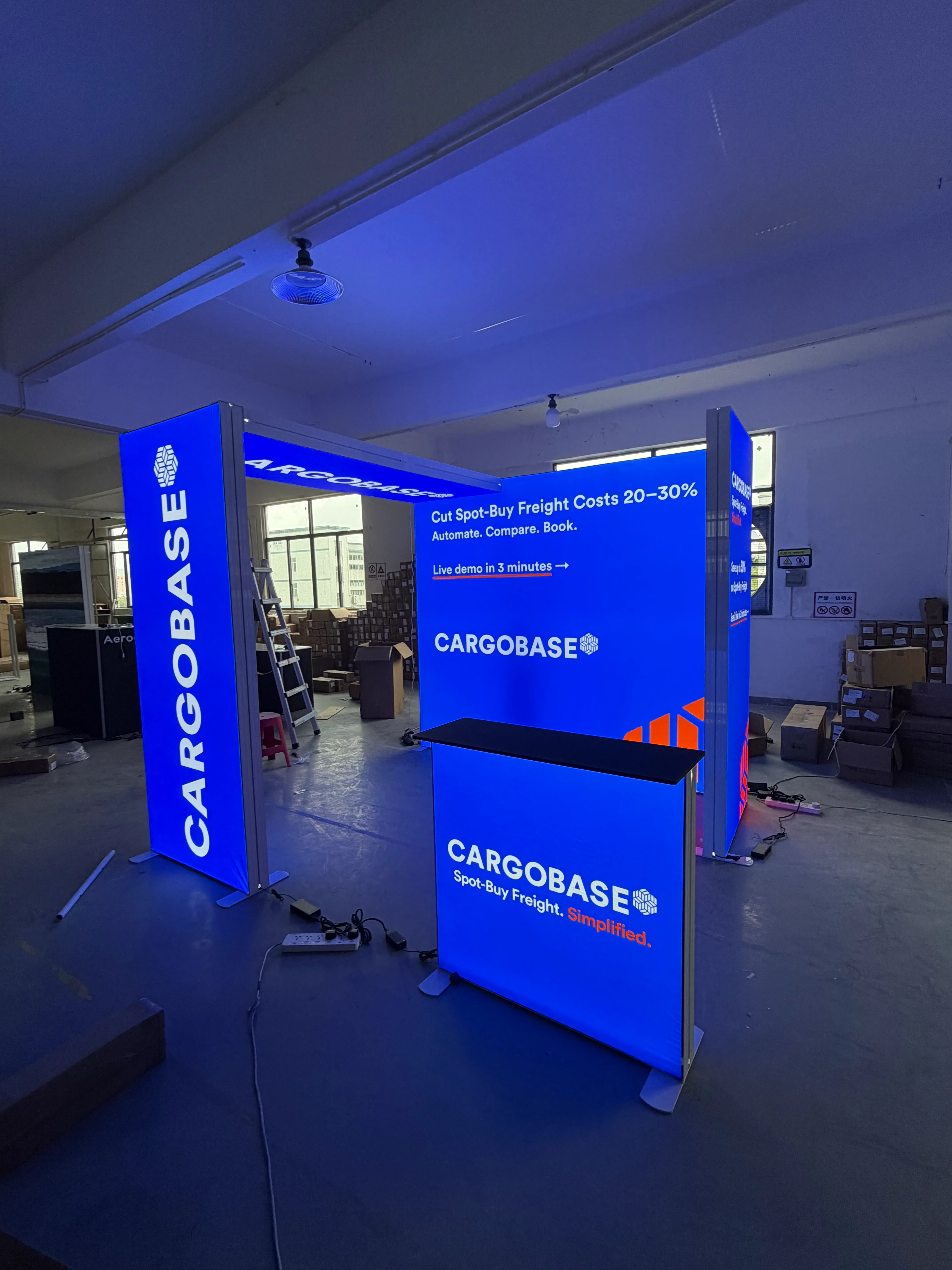 Exhibition Installation Test case picture display